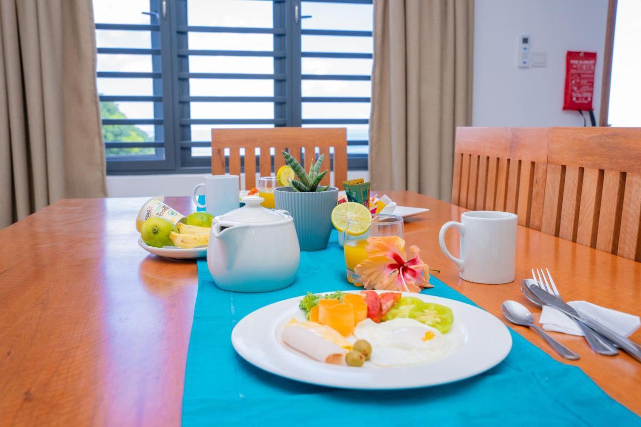 Kolibri Holiday Apartments Victoria Luaran gambar