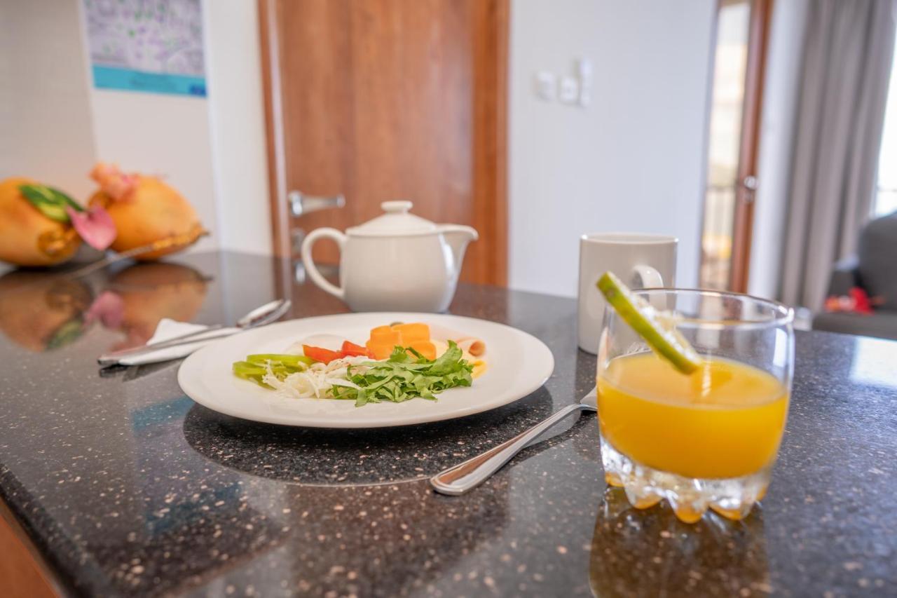 Kolibri Holiday Apartments Victoria Luaran gambar