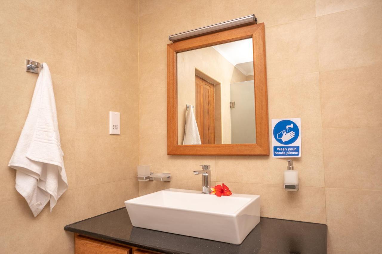 Kolibri Holiday Apartments Victoria Luaran gambar